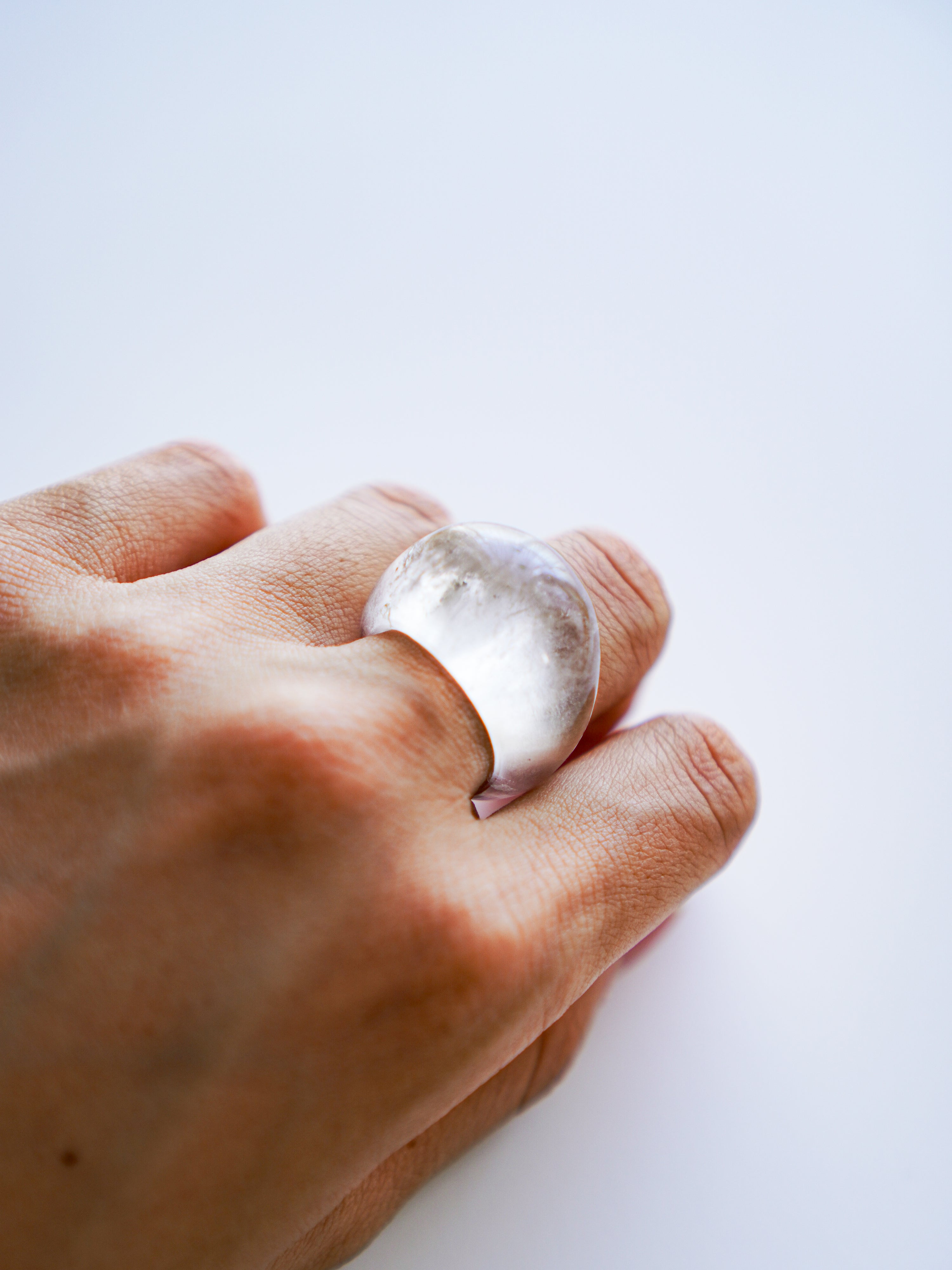 " NUE " Ring / Quartz