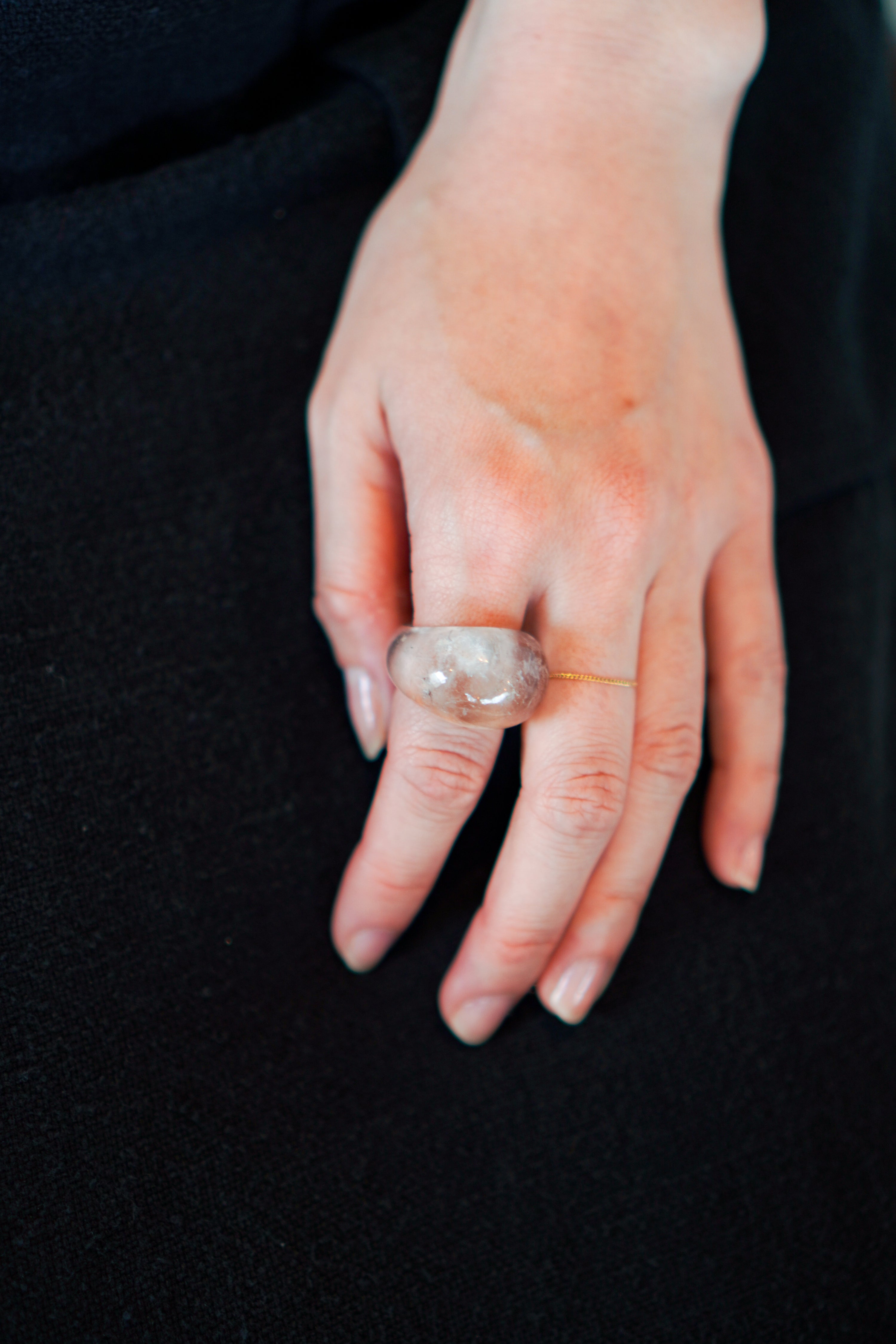 " NUE " Ring / Quartz